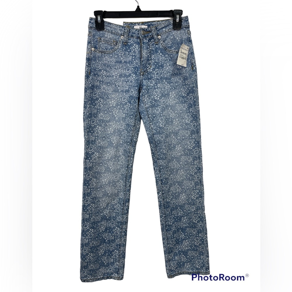 BP Be Responsible low rise skater jeans straight legs boot cut meadow floral